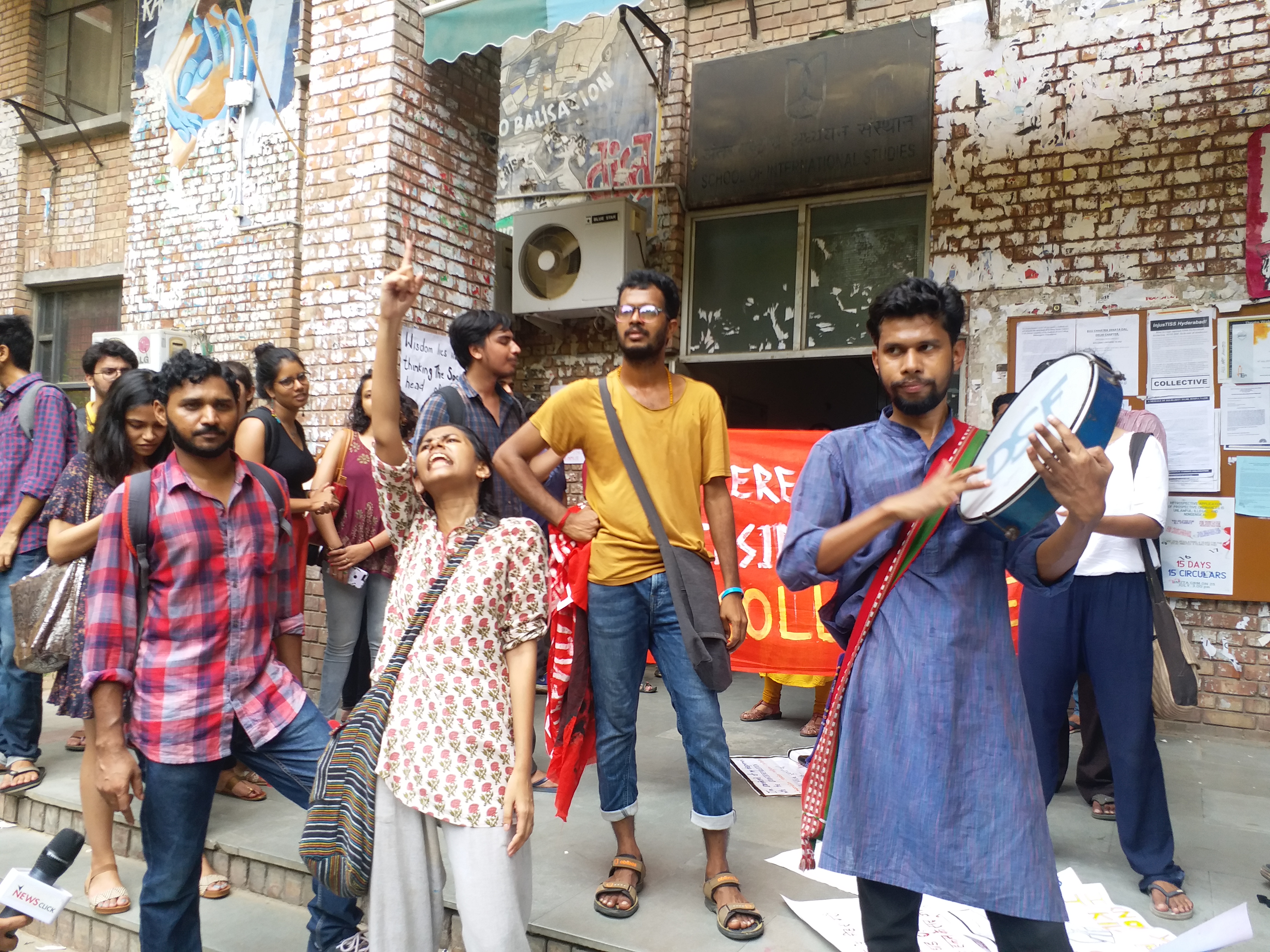 JNU student union protest against JNU administration