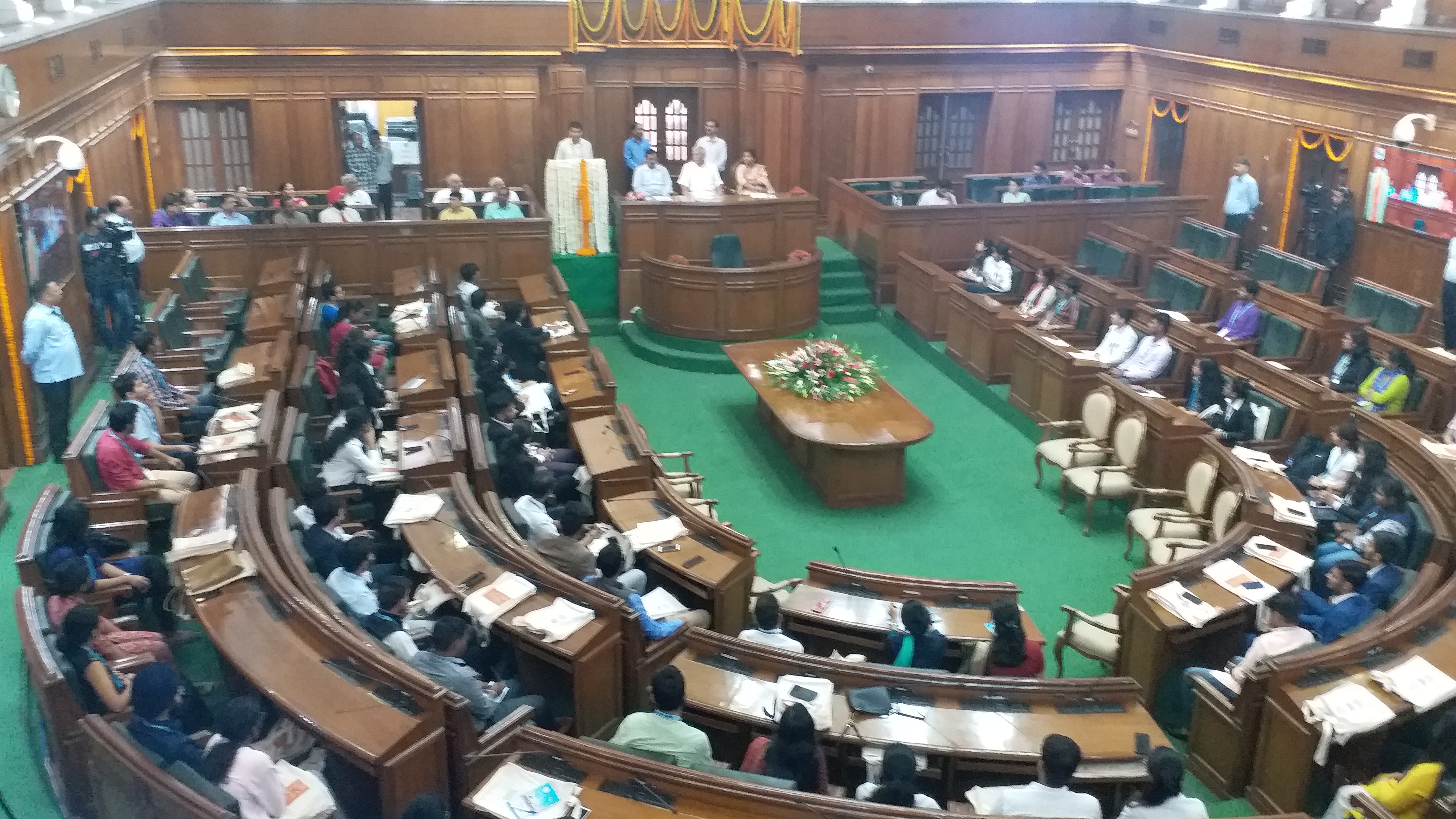 CM Kejriwal inaugurated Youth Parliament started in Delhi Assembly