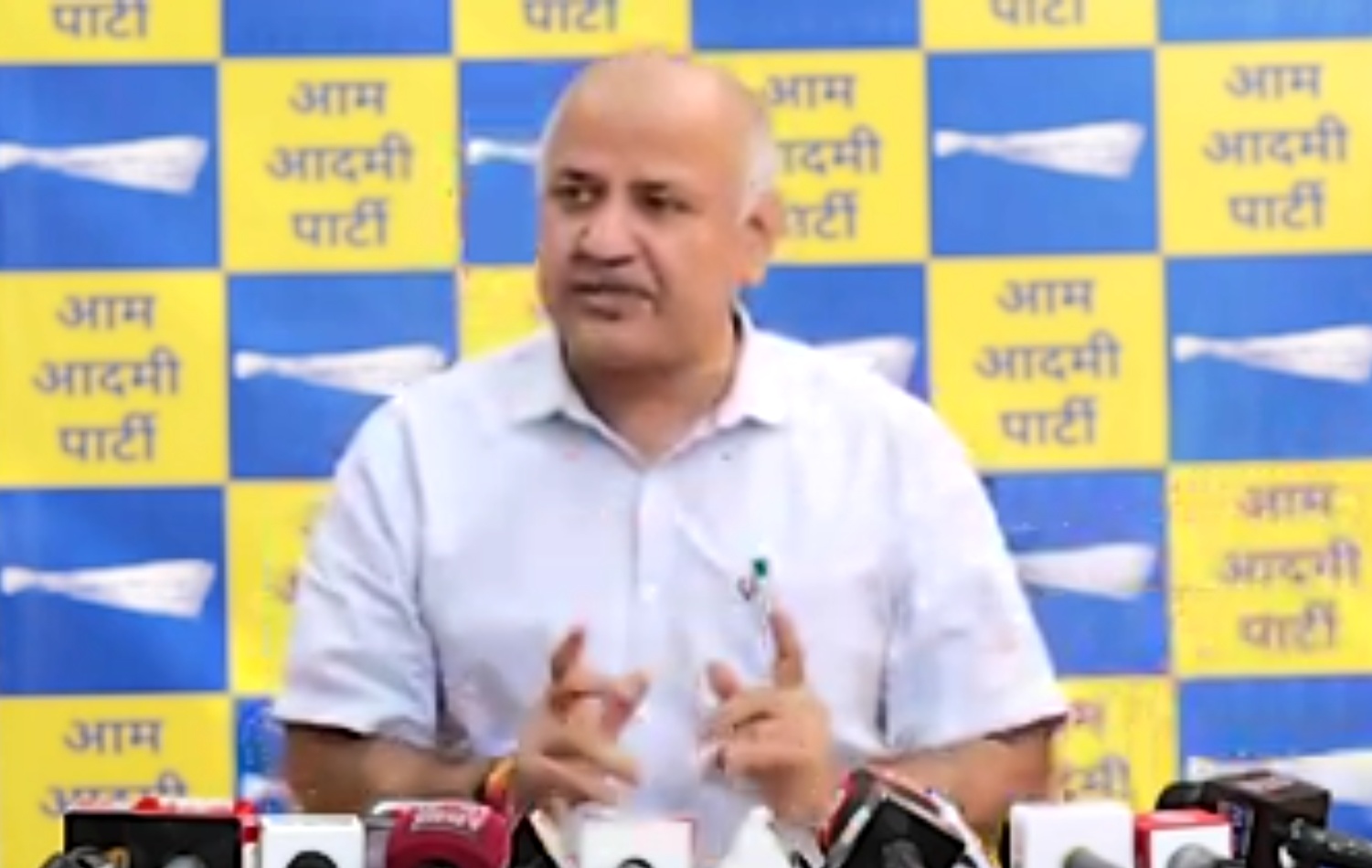 Manish Sisodia alleges BJP kidnapped AAP candidate