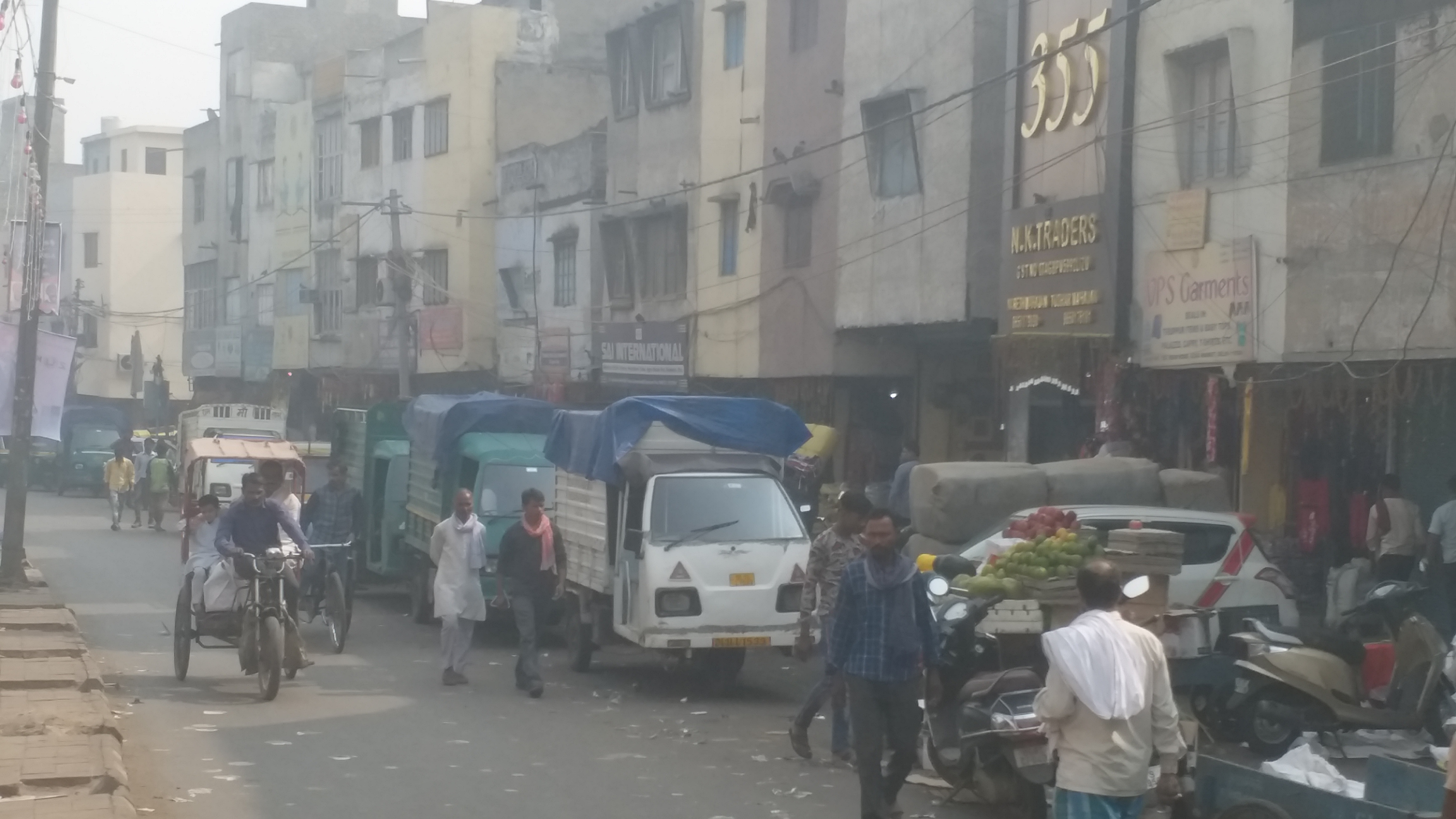 issues of chandni chowk