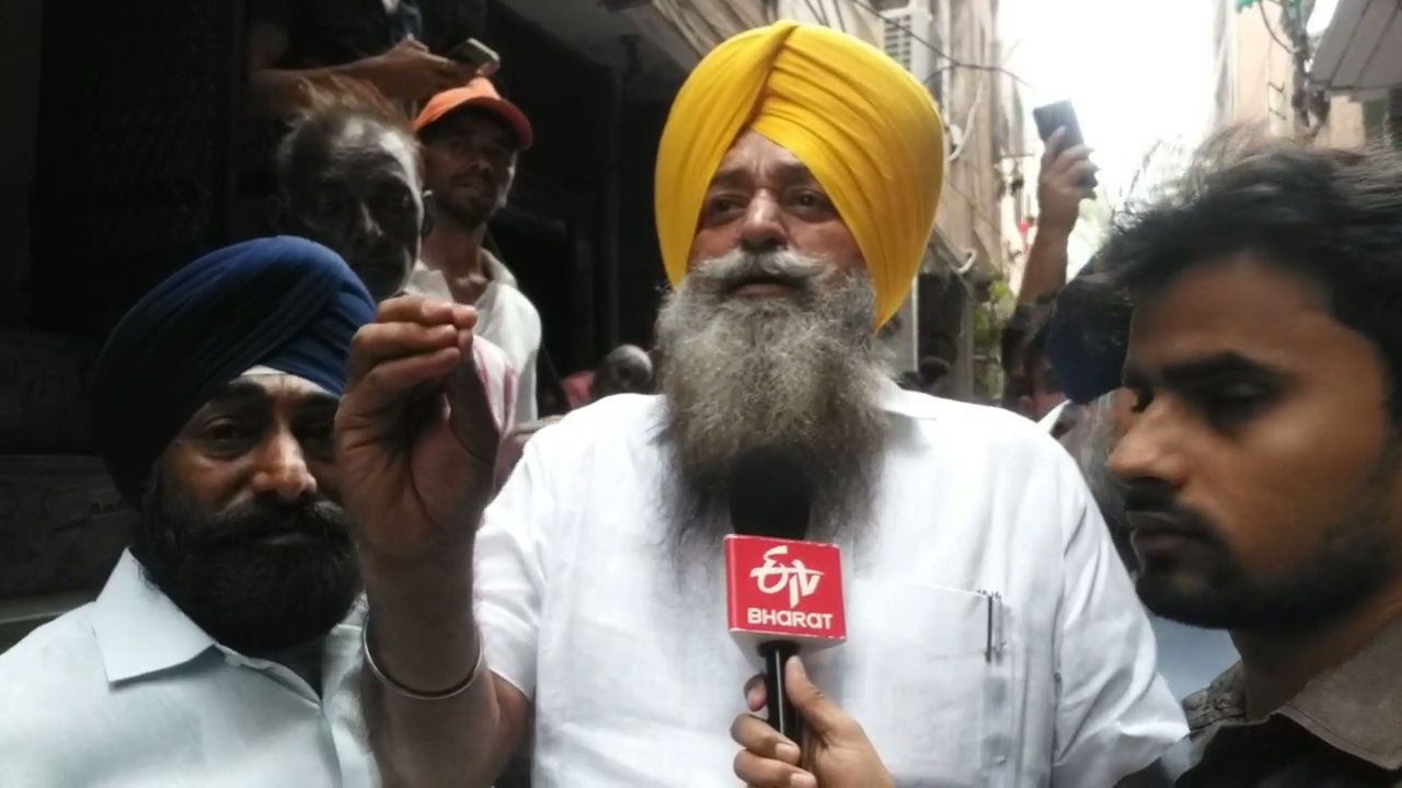 aap  kejriwal  sarabjit  Akali dal  Akali Dal  leaders  protest  CM Kejriwal  protest