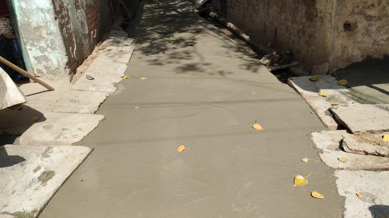 People of Harijan colony collected road by collecting donations