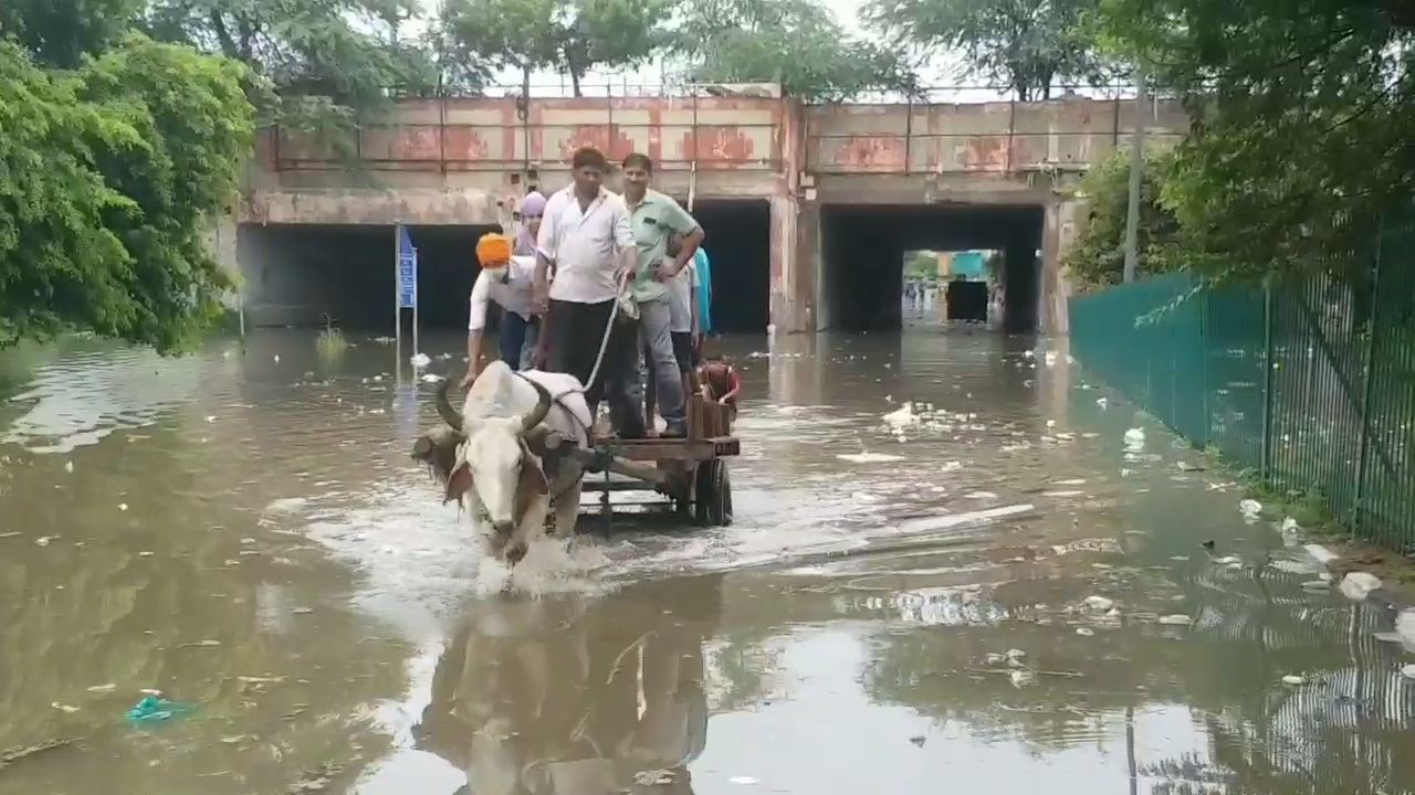 waterlogging problem in bridge Prahladpur railway underpass