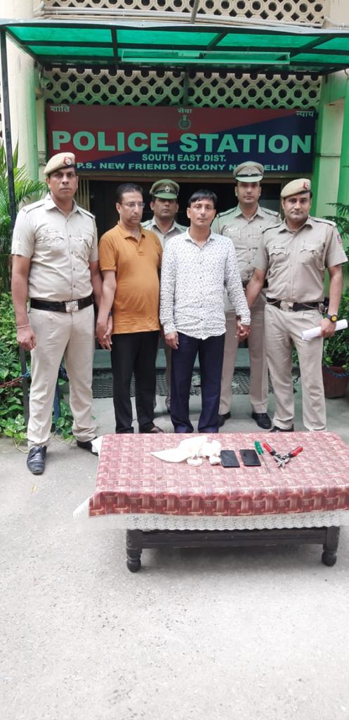 New Friends Colony police arrested thief with 10 lakhs jewellery