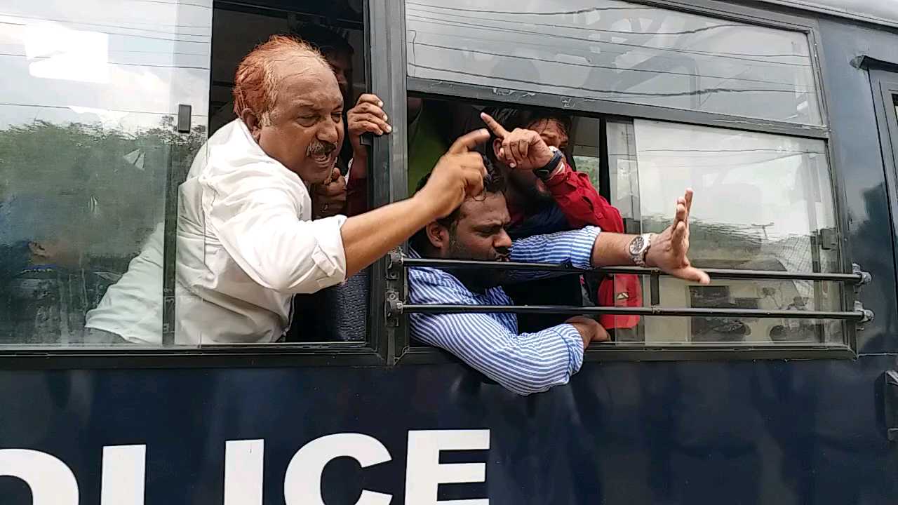 protest demolition of Sant Ravidas temple in Delhi