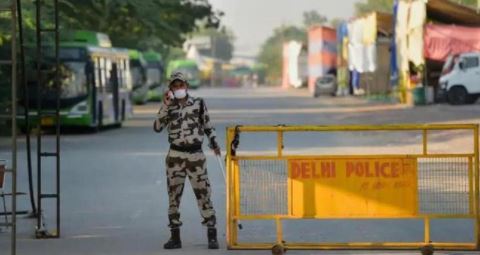 weekend curfew in delhi