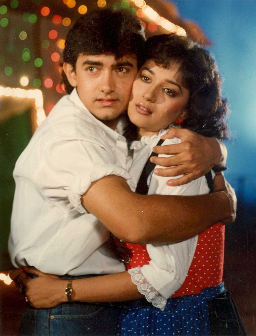 Dil turns 31: When Madhuri Dixit chased Aamir Khan with hockey stick ...
