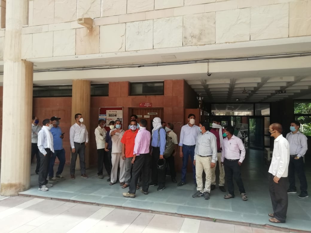 galgotias employees protest after not getting salary in noida