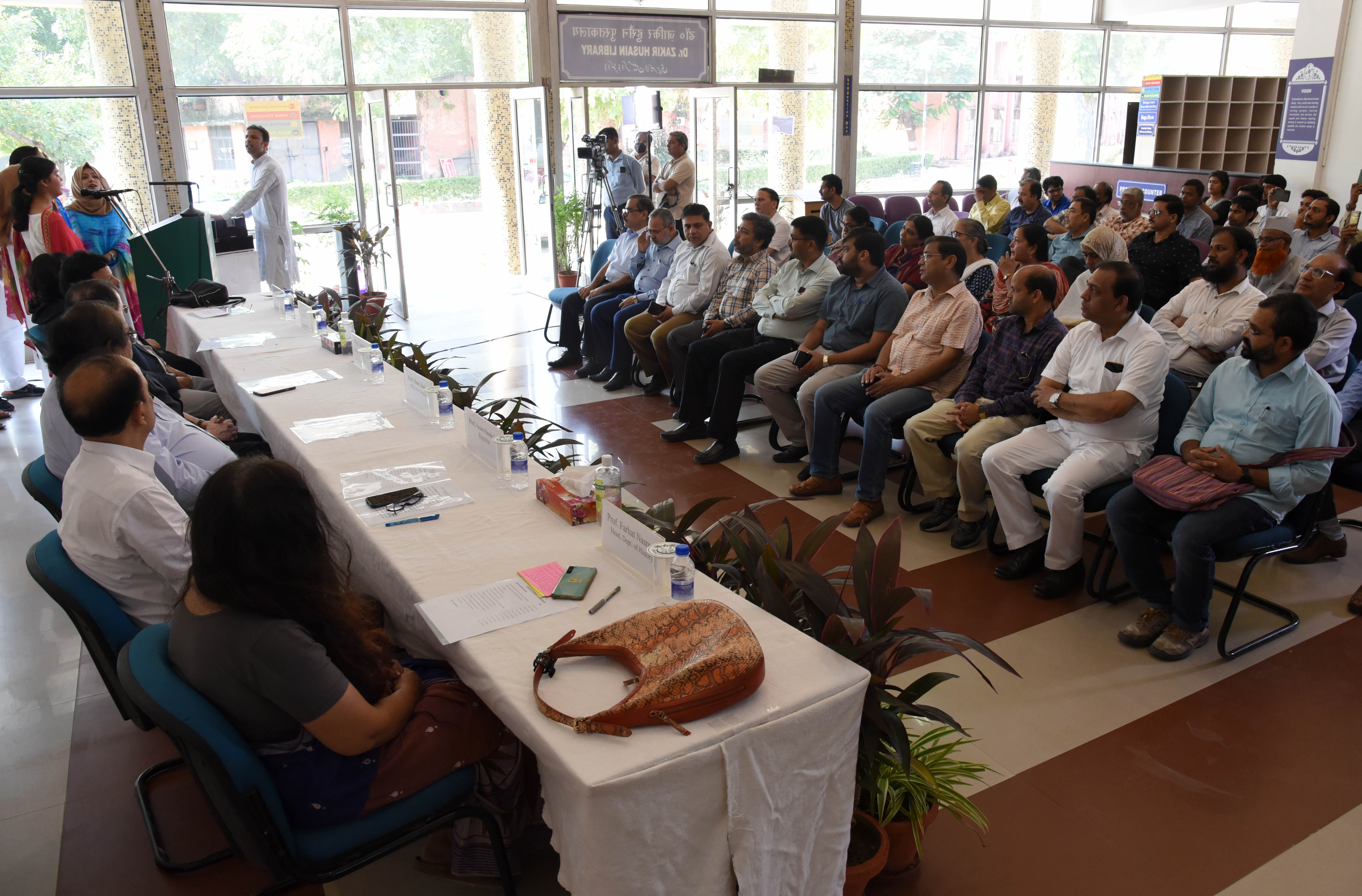 جامعہ ملیہ اسلامیہ میں گاندھی جینتی پر متعدد پروگرا م کا انعقاد
