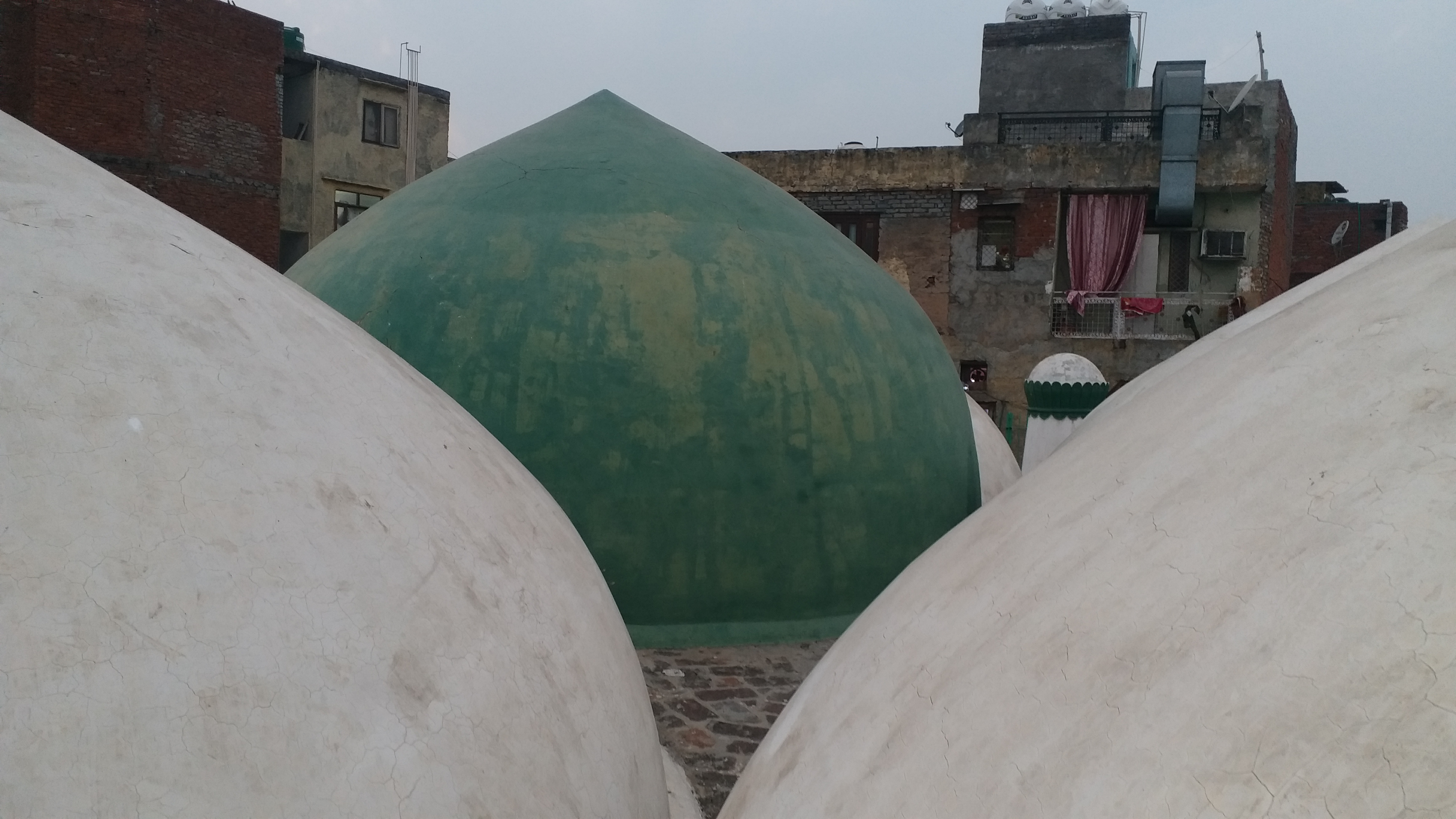 Spanish-style Tughlaq-era Kalan Mosque