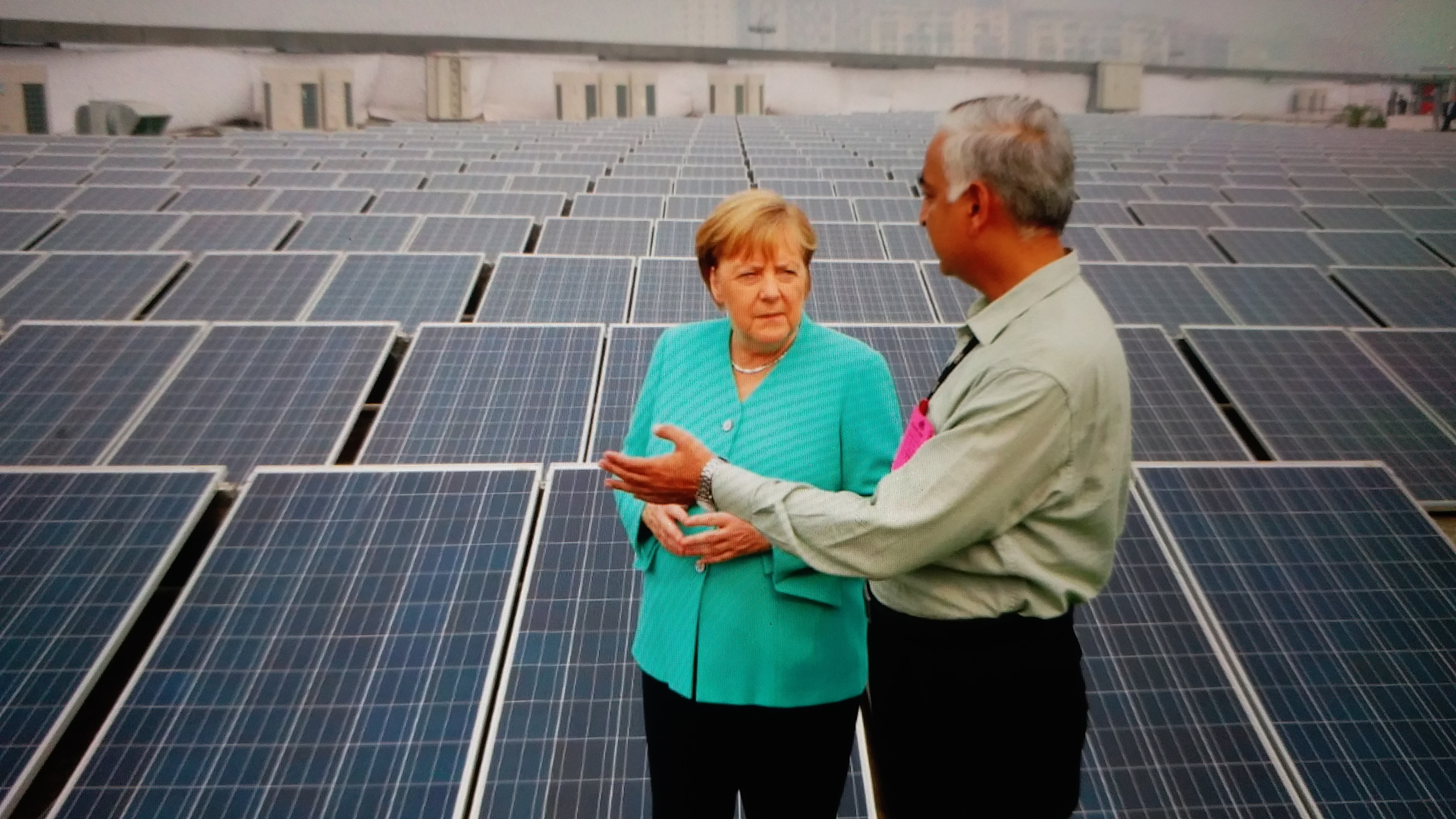 german chancelor visited metro station dwarka 21 and saw solar panel new delhi