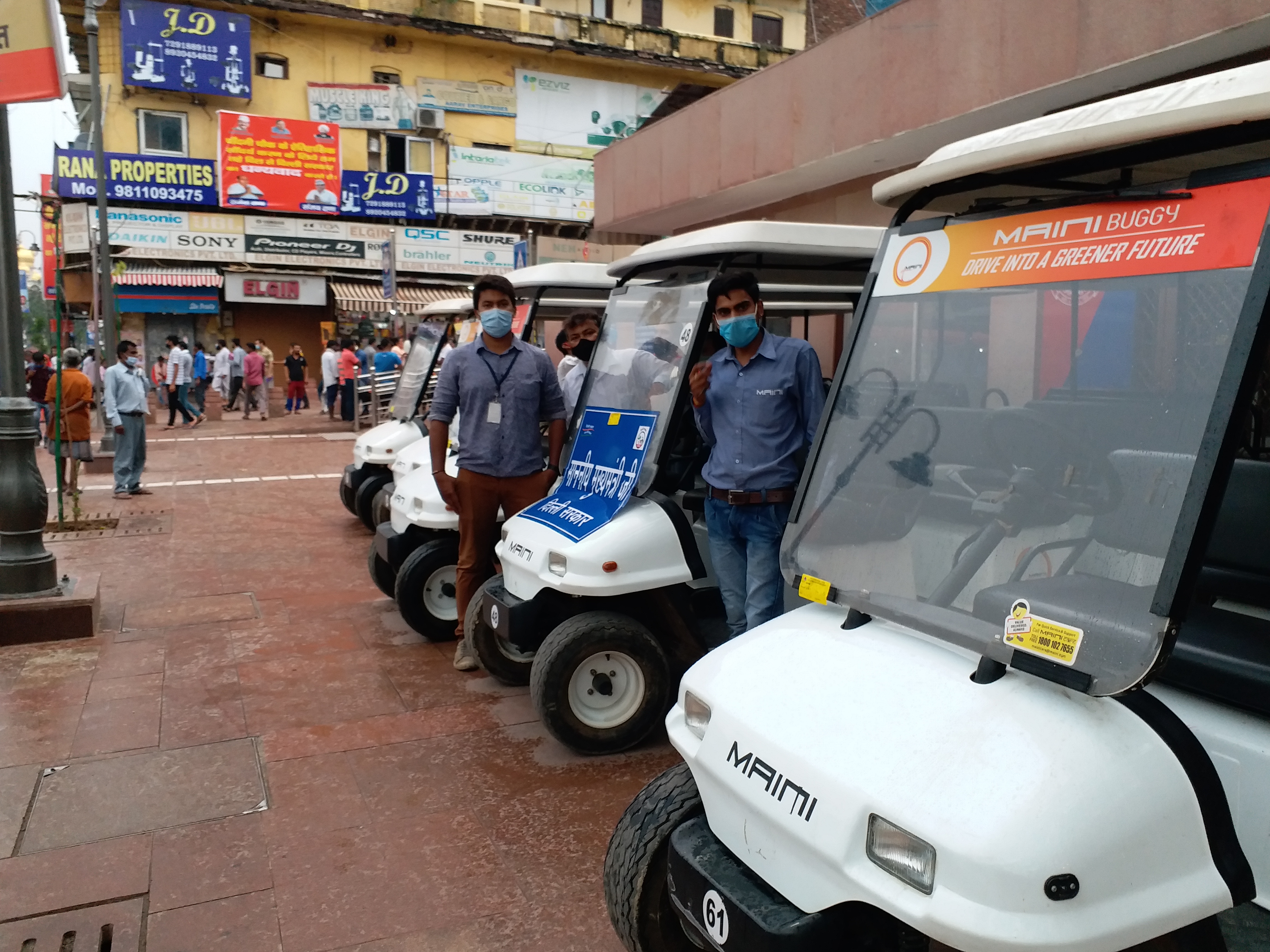 Deployment of rickshaws in Chandni Chowk