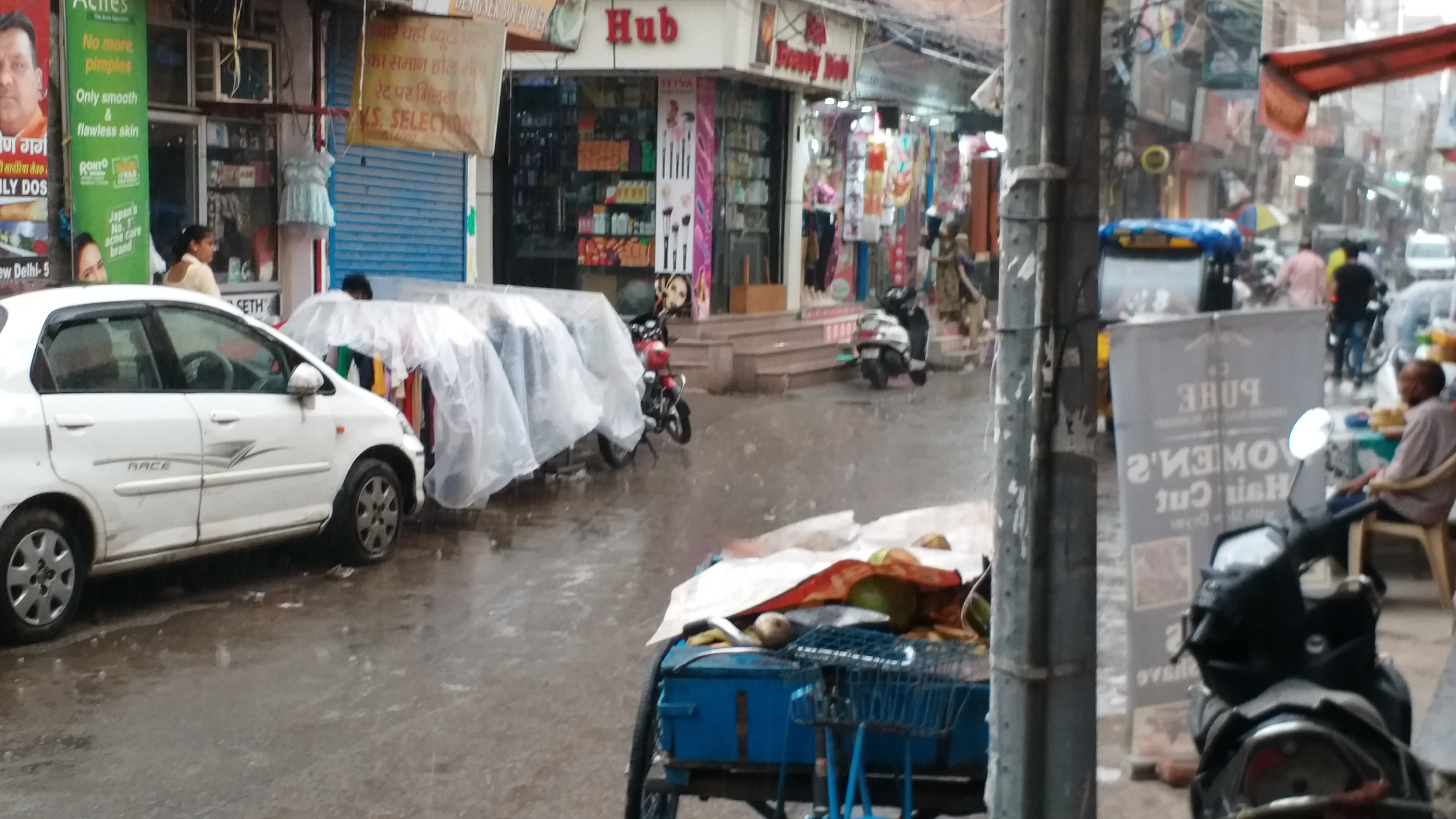 rain-in-many-areas-of-delhi