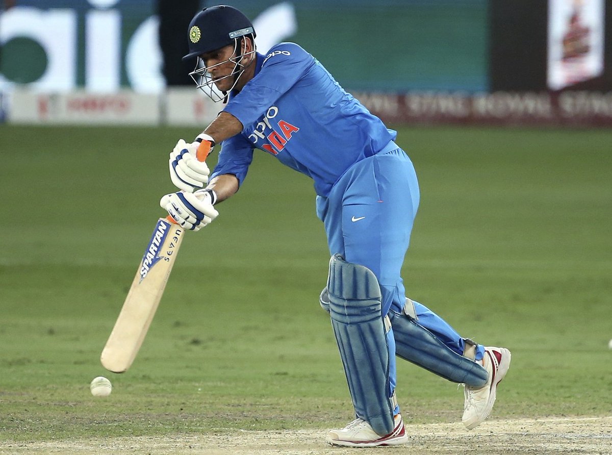 dhoni