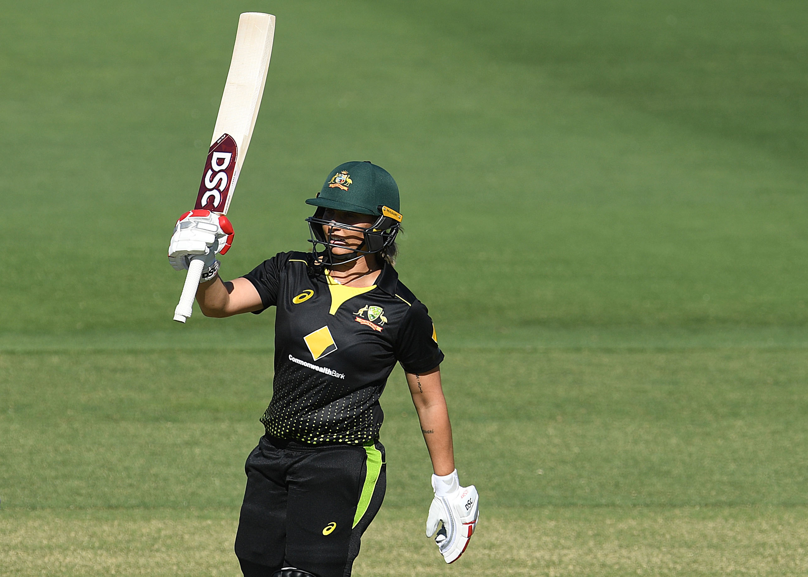 Gardner, Schutt shine in Australia's victory