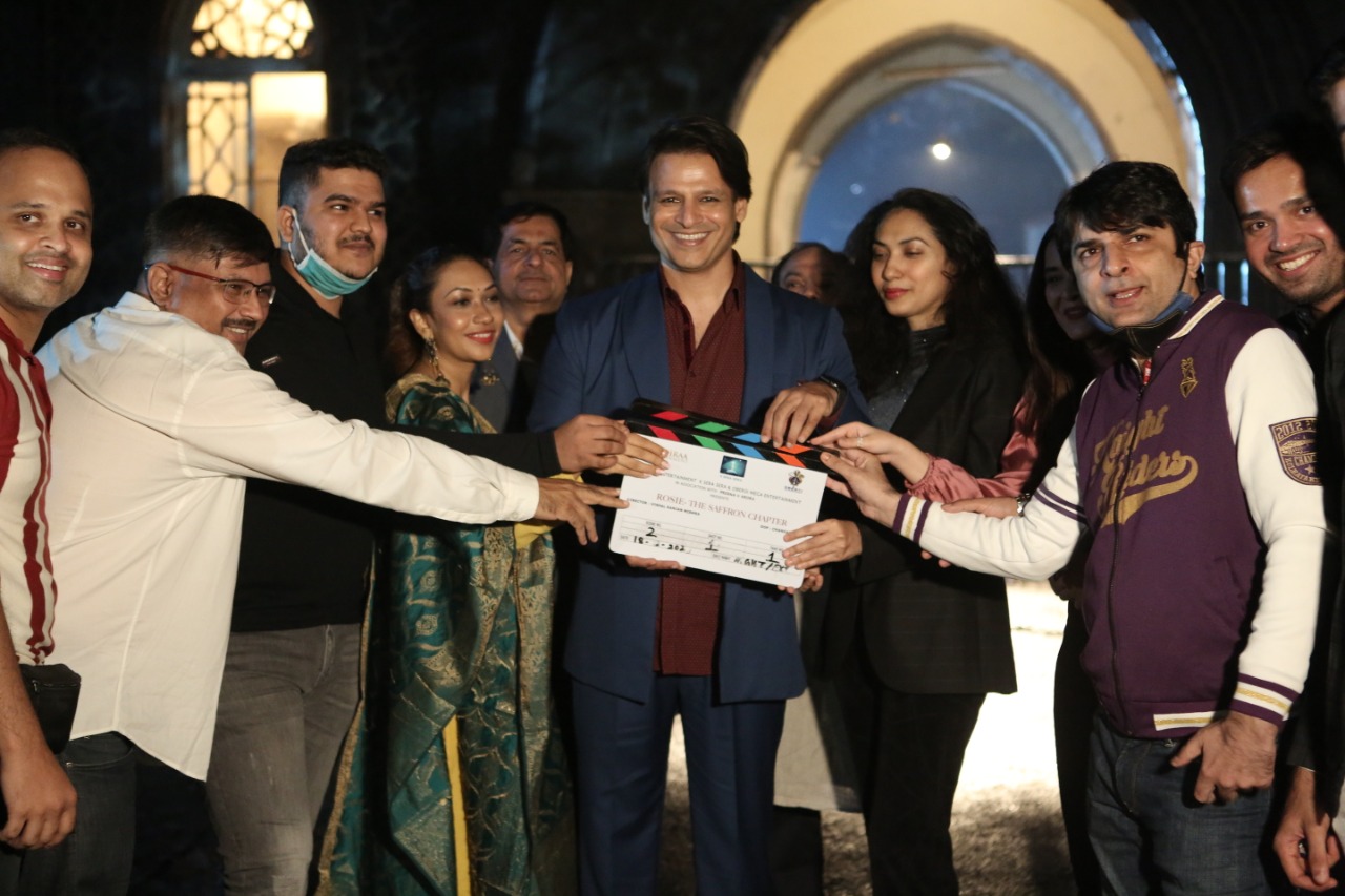 Vivek Oberoi with Rosie: The Saffron Chapter team