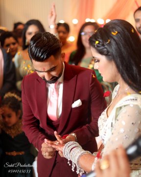 Rahul Tewatia Gets Engaged