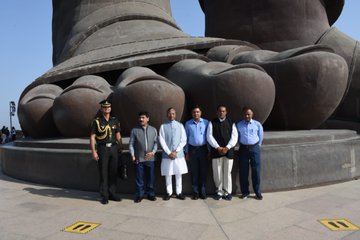 Governor of Sikkim Shri Ganga Prasad visit statue of Unity and pays his tribute to Sardar Patel