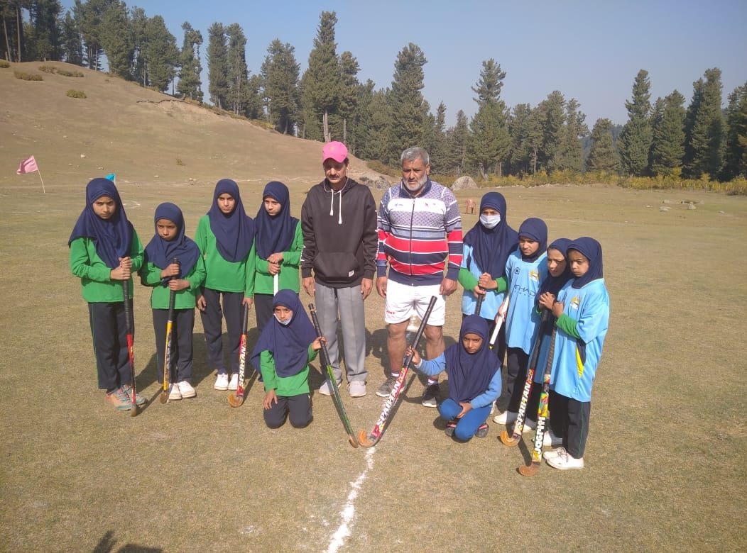 Over 1K hockey players resume sports activities in Jammu & Kashmir