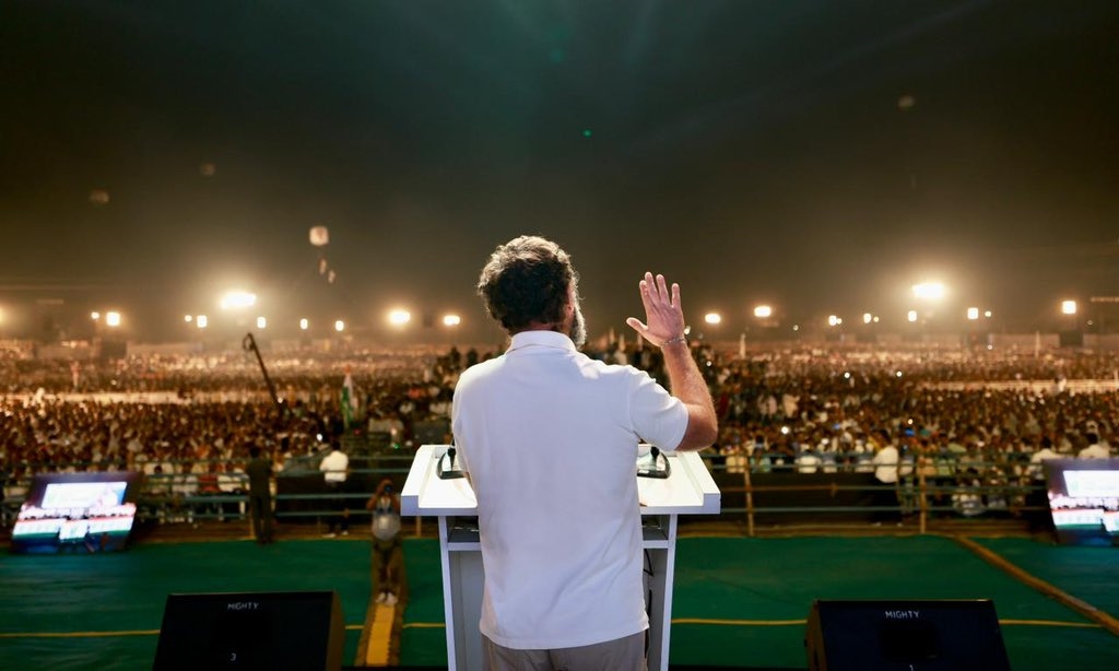 100 days complete of bharat jodo yatra  rahul gandhi walk on road to congress revival  bharat jodo yatra  bharat jodo yatra update  bharat jodo yatra news  ಭಾರತ್​ ಜೋಡೋ ಯಾತ್ರೆಗೆ 100 ದಿನ  ಚುನಾವಣೆ ಗೇಮ್​ ಚೇಂಜರ್​ ಆಗಲಿದೇಯಾ ರಾಹುಲ್​ ಪಾದಯಾತ್ರೆ  ಕಾಂಗ್ರೆಸ್ ನಾಯಕ ರಾಹುಲ್ ಗಾಂಧಿ  ಕನ್ಯಾಕುಮಾರಿಯಿಂದ ಆರಂಭವಾದ ಭಾರತ್​ ಜೋಡೋ ಯಾತ್ರೆ  ರಾಹುಲ್​ ಗಾಂಧಿ ವಿರುದ್ಧ ಬಿಜೆಪಿ ವಾಗ್ದಾಳಿ  ಯಾತ್ರೆಗೆ ಸಾಥ್​ ನೀಡಿದ ಚಿತ್ರರಂಗ  ಚುನಾವಣೆ ಮೇಲೆ ಪರಿಣಾಮ ಬೀರಲಿದೆಯೇ  ಗೇಮ್​ ಚೇಂಜರ್​ ಆಗಲಿದೇಯಾ ರಾಹುಲ್​ ಯಾತ್ರೆ  ರಾಜಕೀಯ ವಿಶ್ಲೇಷಕರ ಅಭಿಪ್ರಾಯ