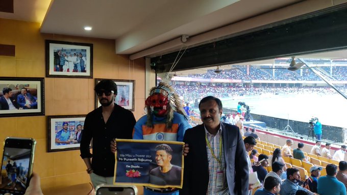 kannada actor sudeep in Chinnaswamy stadium