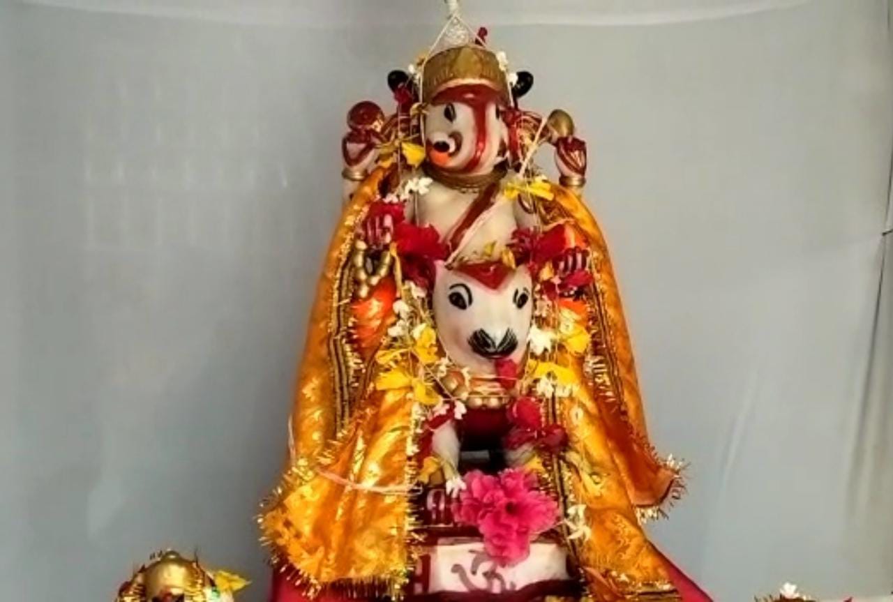 lord ganesha idol in police station