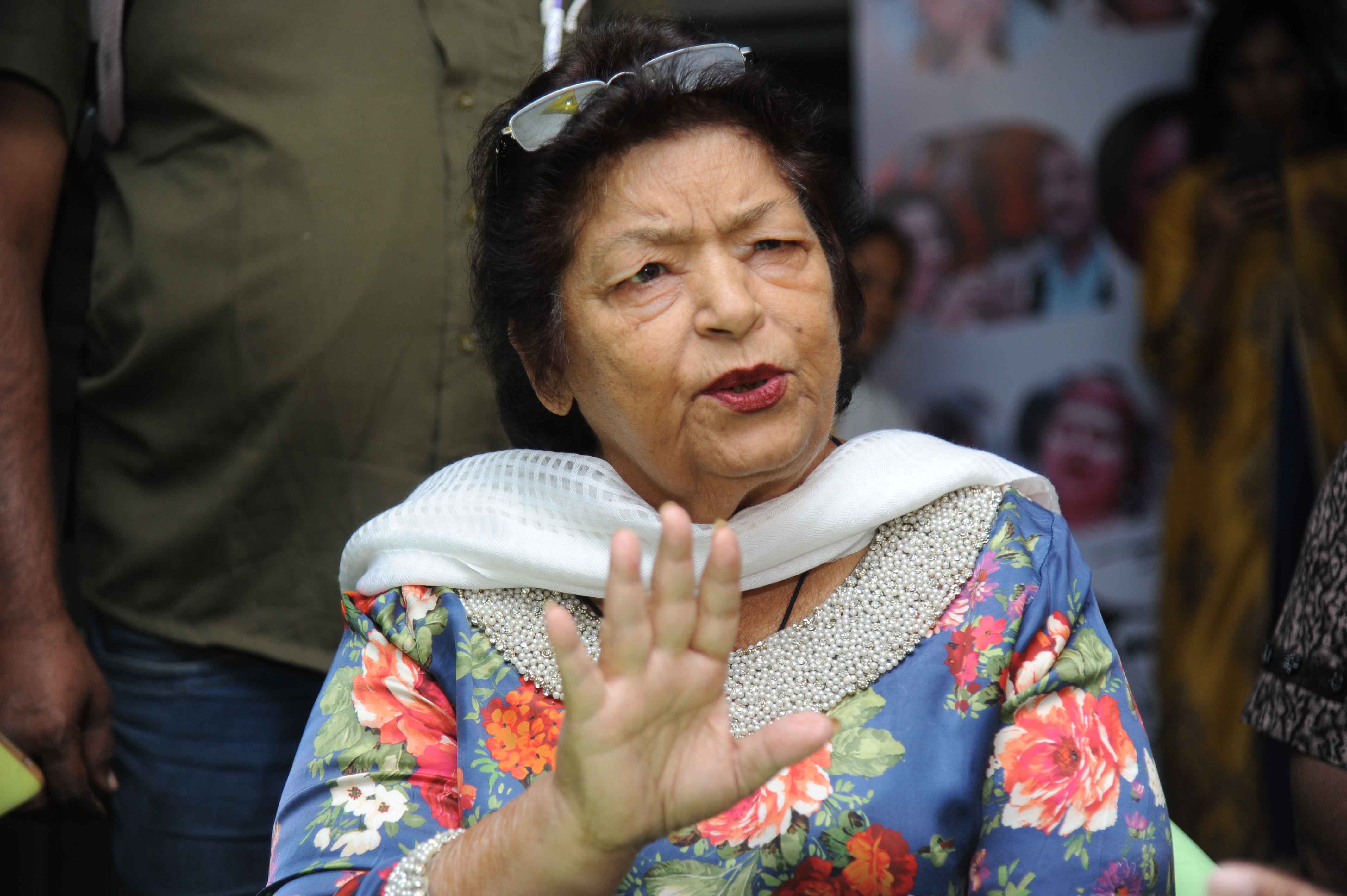 Choreographer Saroj khan passes away