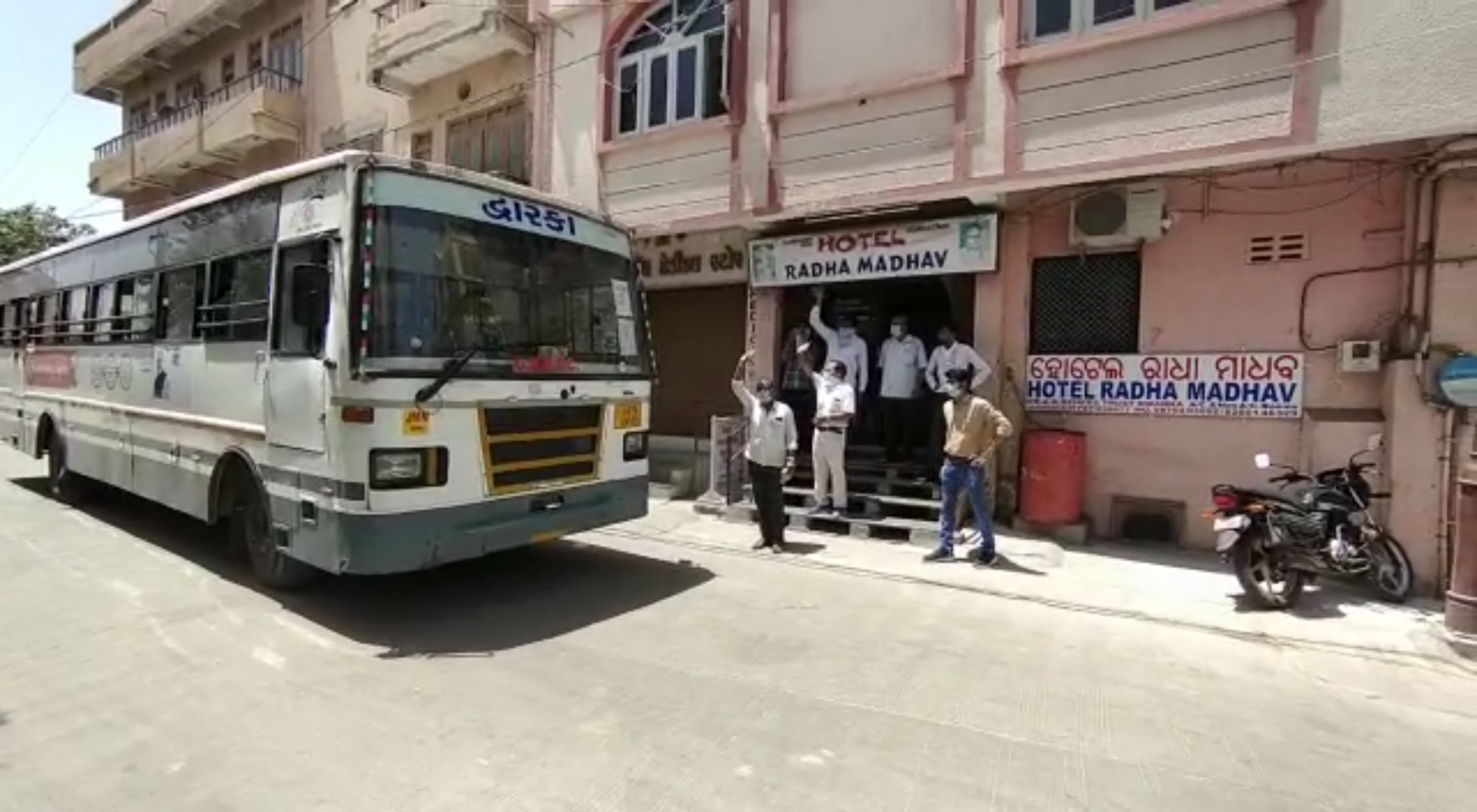 seveteen odisha people stuck in devbhoomo dwarka