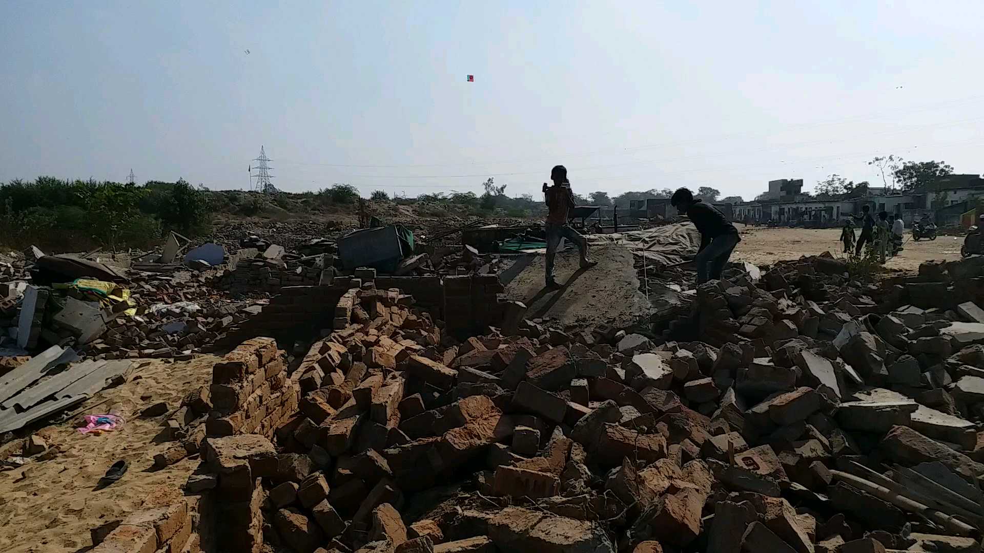 ahmedabad municipal corporation demolished houses for metro rail project