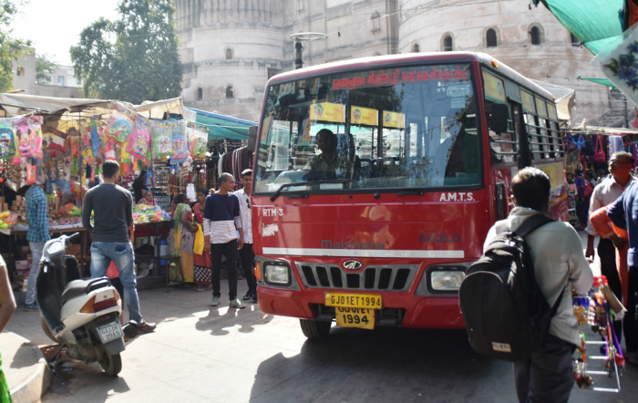 AMTS and BRTS services will not start in Ahmedabad from tomorrow