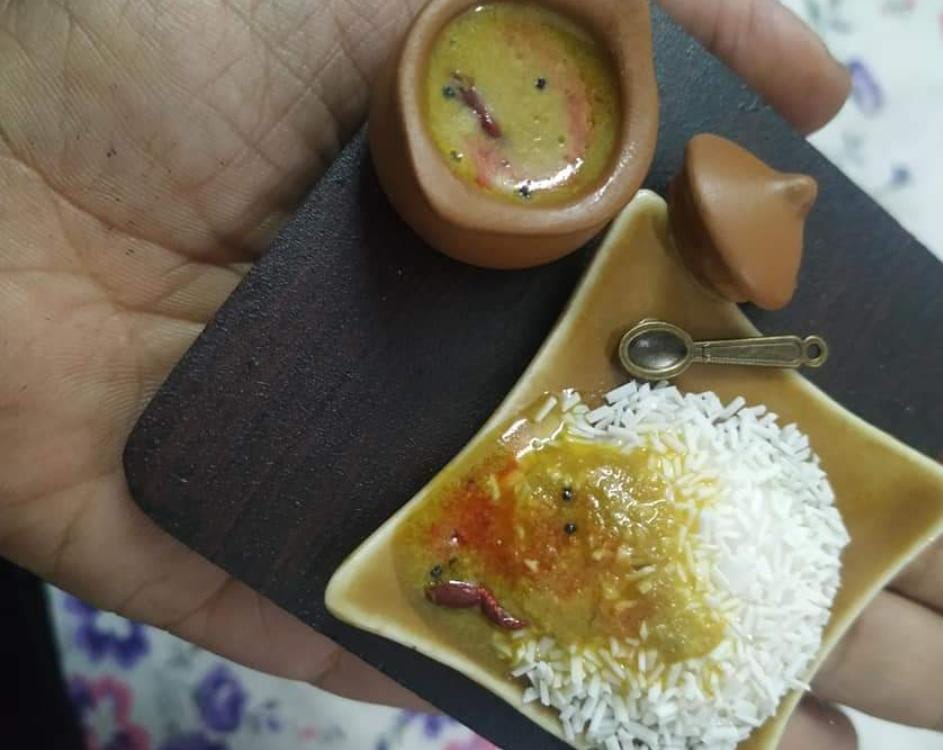 Utilisation of Lockdown: Business woman designs miniature food craft