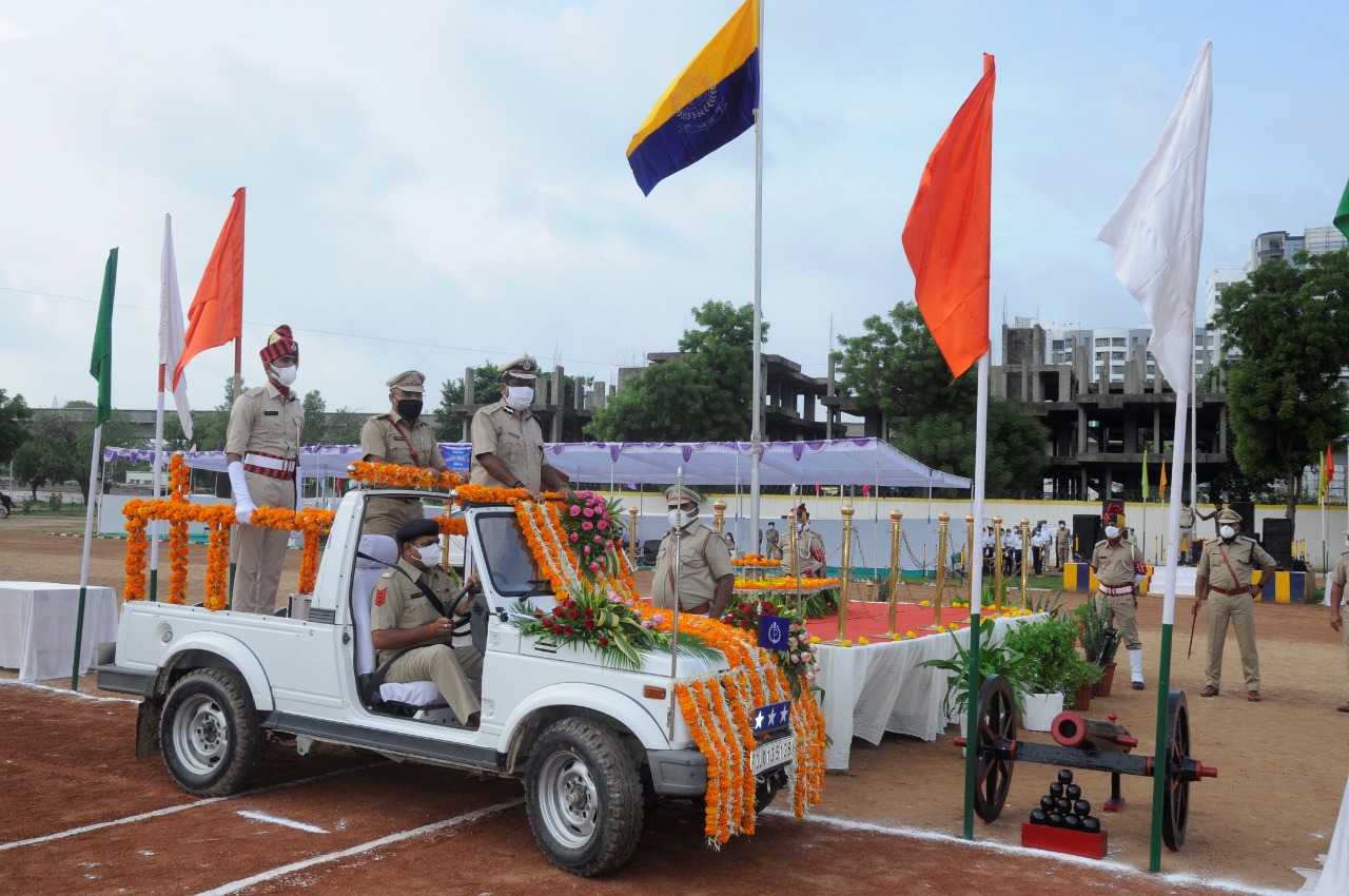 passing parade was held with social distance