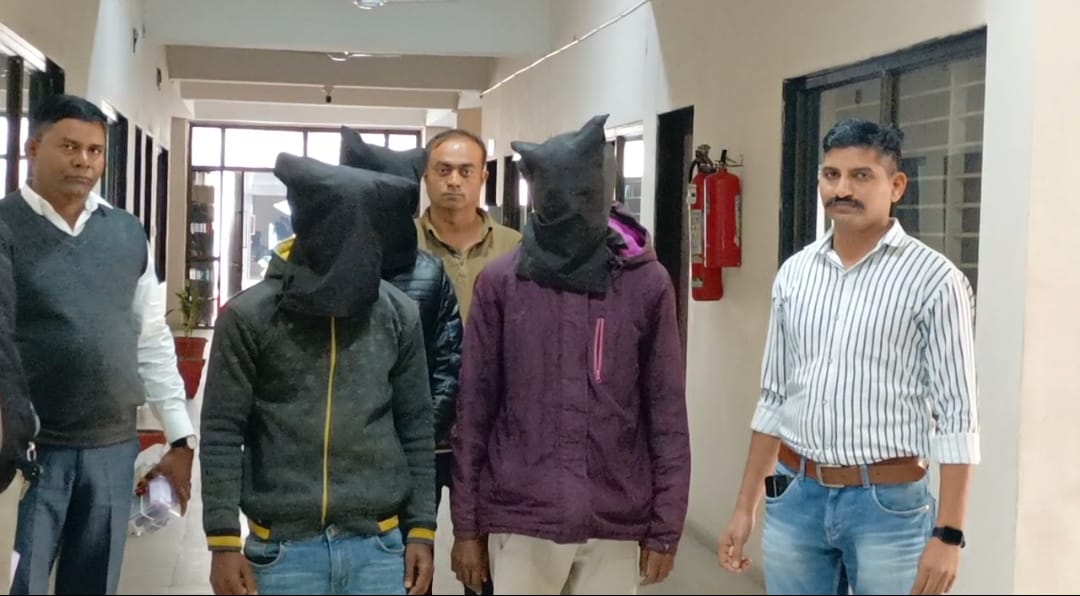 Dysp statement on Aravalli finance company loot gang arrested by acb