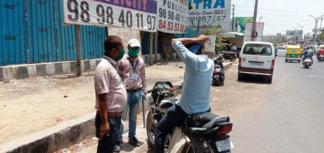 Aravalli police recovered fines from those who did not wear masks