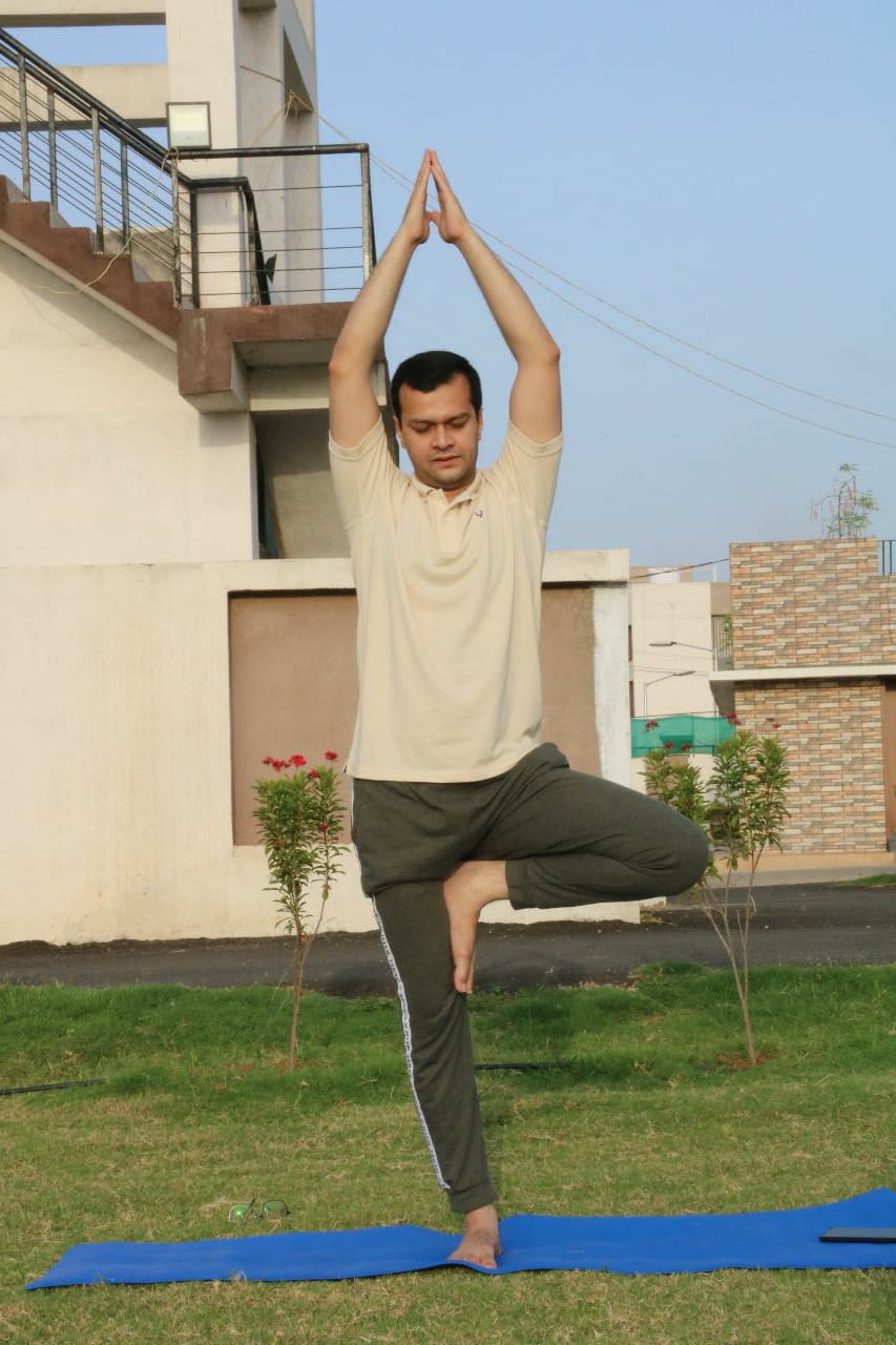 1.60 lakh people celebrated Yoga day with family in Aravalli