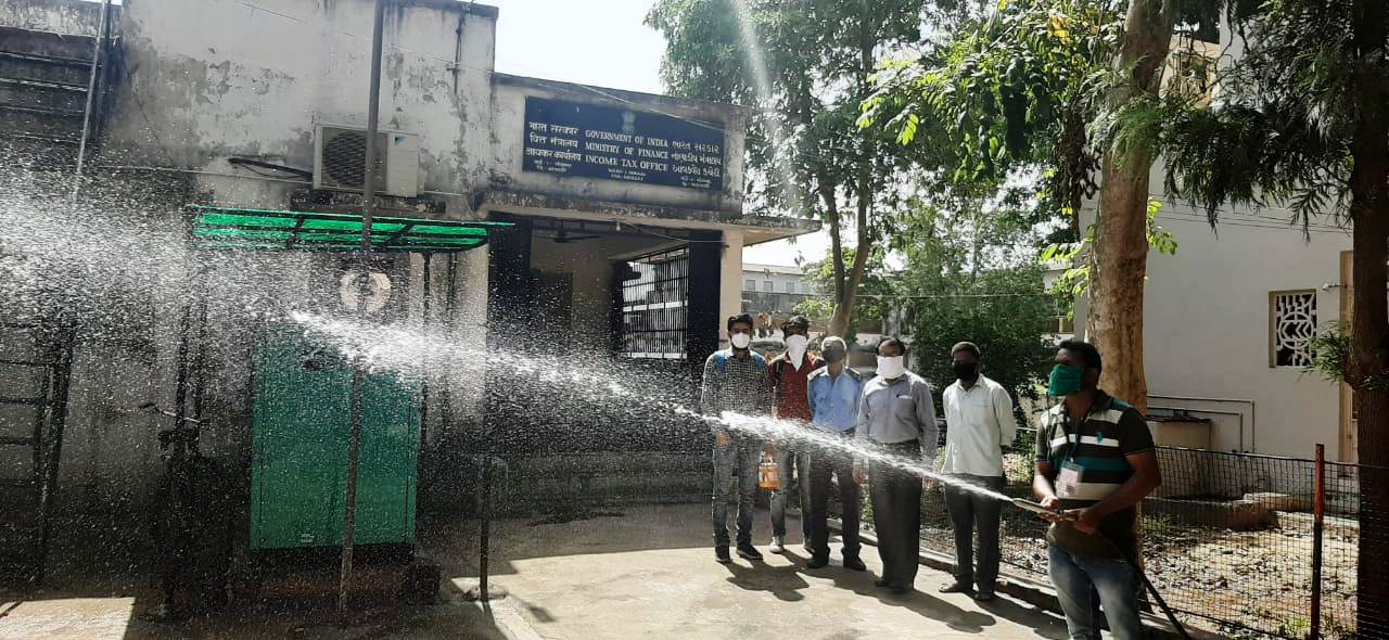 more than fifteen thousand house sanitized in modasa