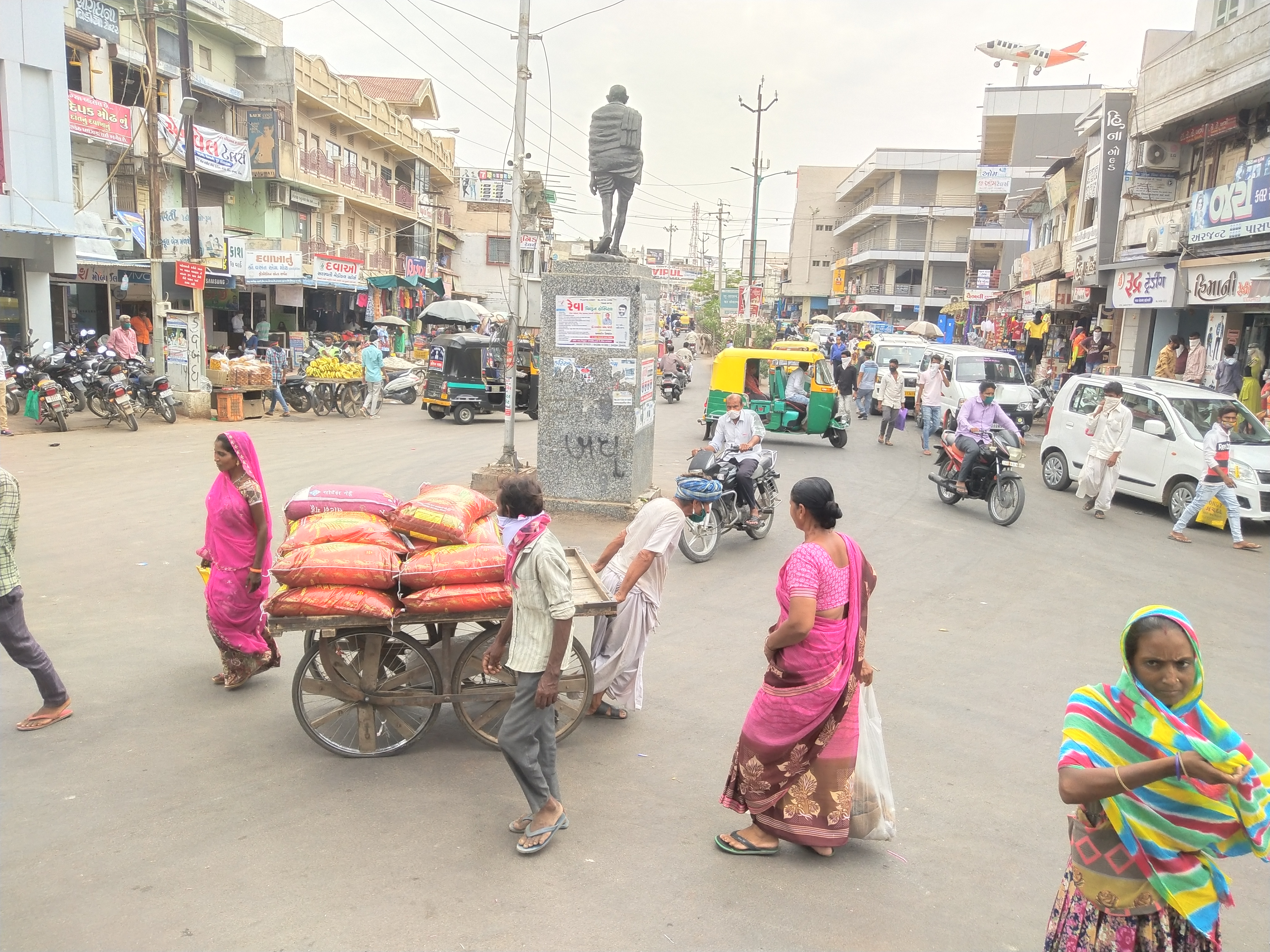 ડીસામાં આરોગ્ય વિભાગના દરોડા