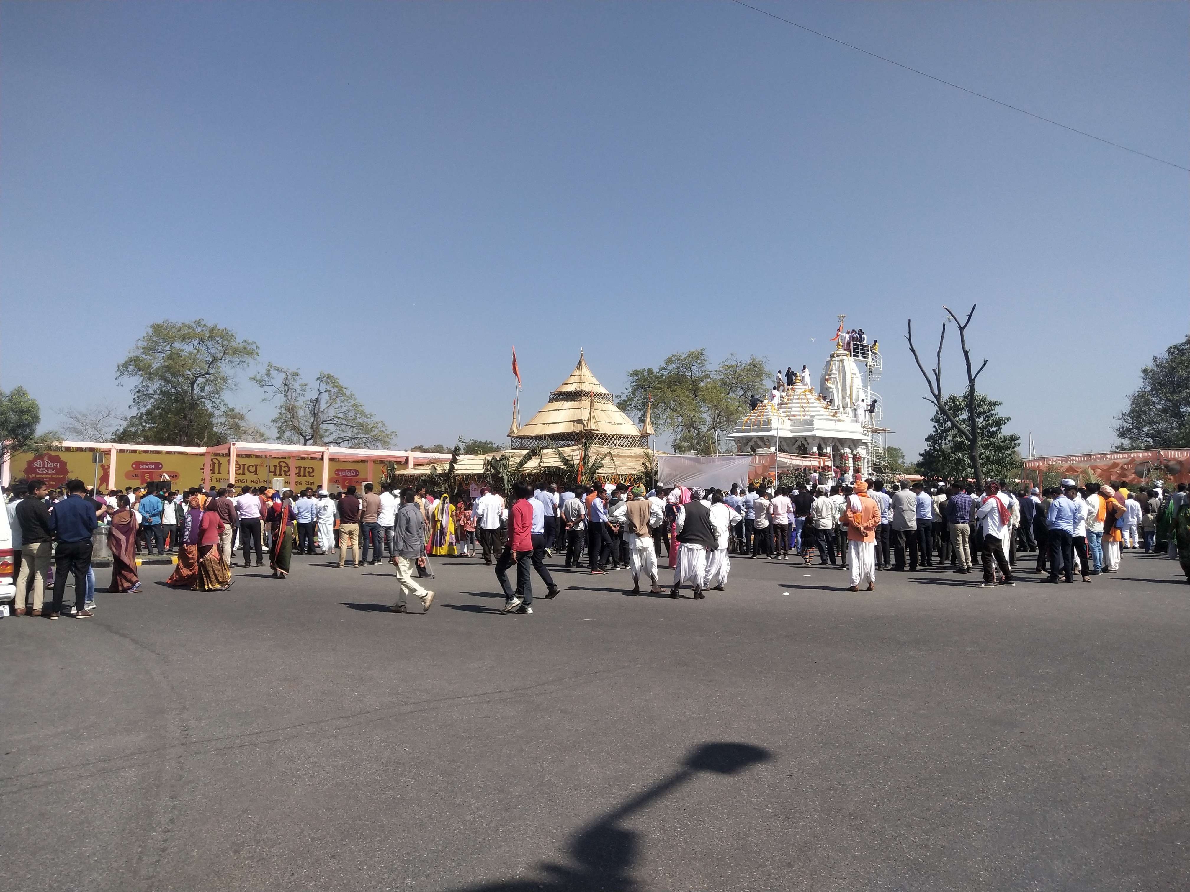 The statue of Shiva was honored at Palanpur Banas dairy