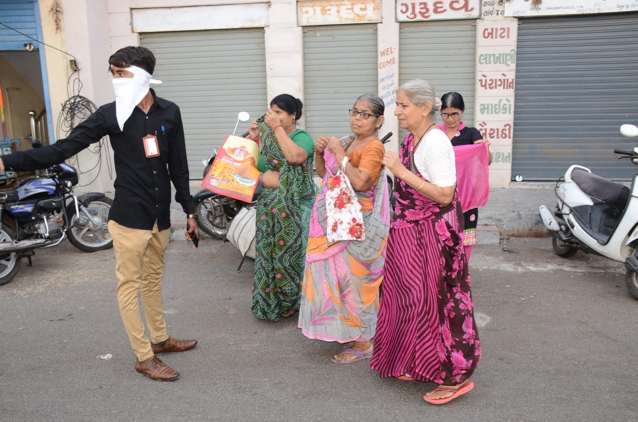 જામનગરના વેપારીઓ સોશિયલ ડિસ્ટન્સ નહીં જાળવો તો કરાશે દંડ