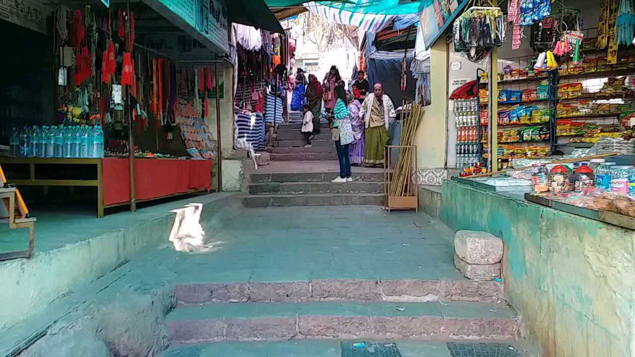 ambaji girnar steps completed 134 years history of junagadh girnar stairs build year