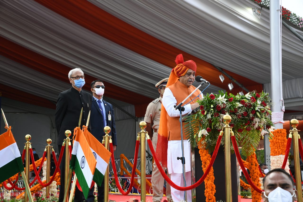 India Independence Day 2021: 75માં સ્વતંત્રતા પર્વ નિમિતે જૂનાગઢમાં CM વિજય રૂપાણીએ ધ્વજવંદન કરાયું
