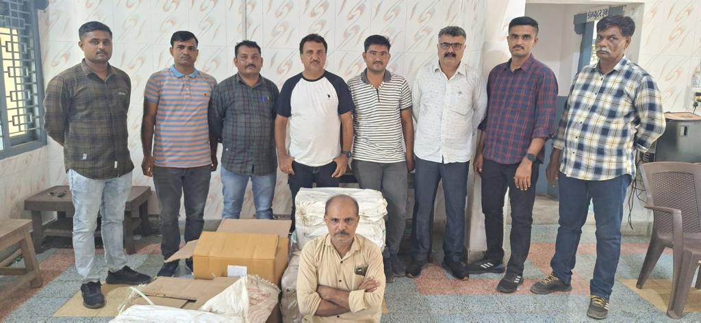 A seller of banned injection that increases milk in cattle was caught in Porbandar