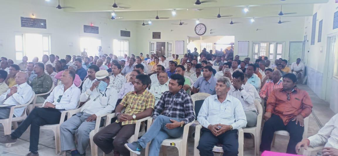 A conference of Gujarat Kharawa community was organized in Porbandar