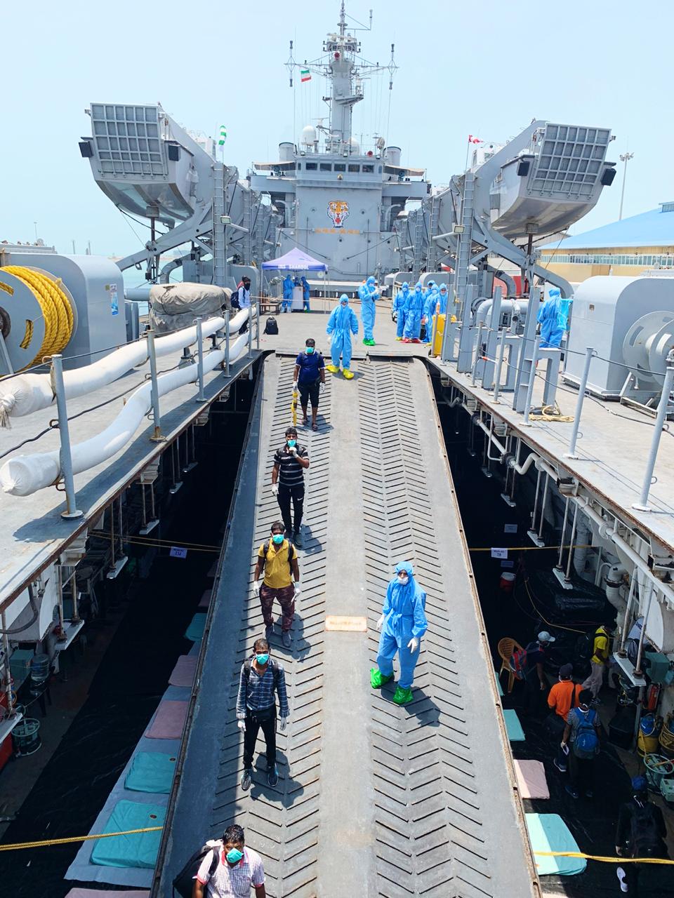 indian-navy-begins-operation-samudra-setu