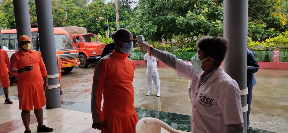 NDRF team reached Porbandar following heavy rains