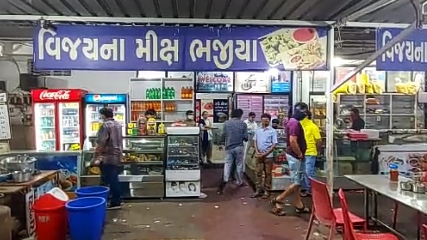 કામરેજમાં હોટલમાં ઘૂસી માલિકને માર મારી લૂંટ ચલાવી