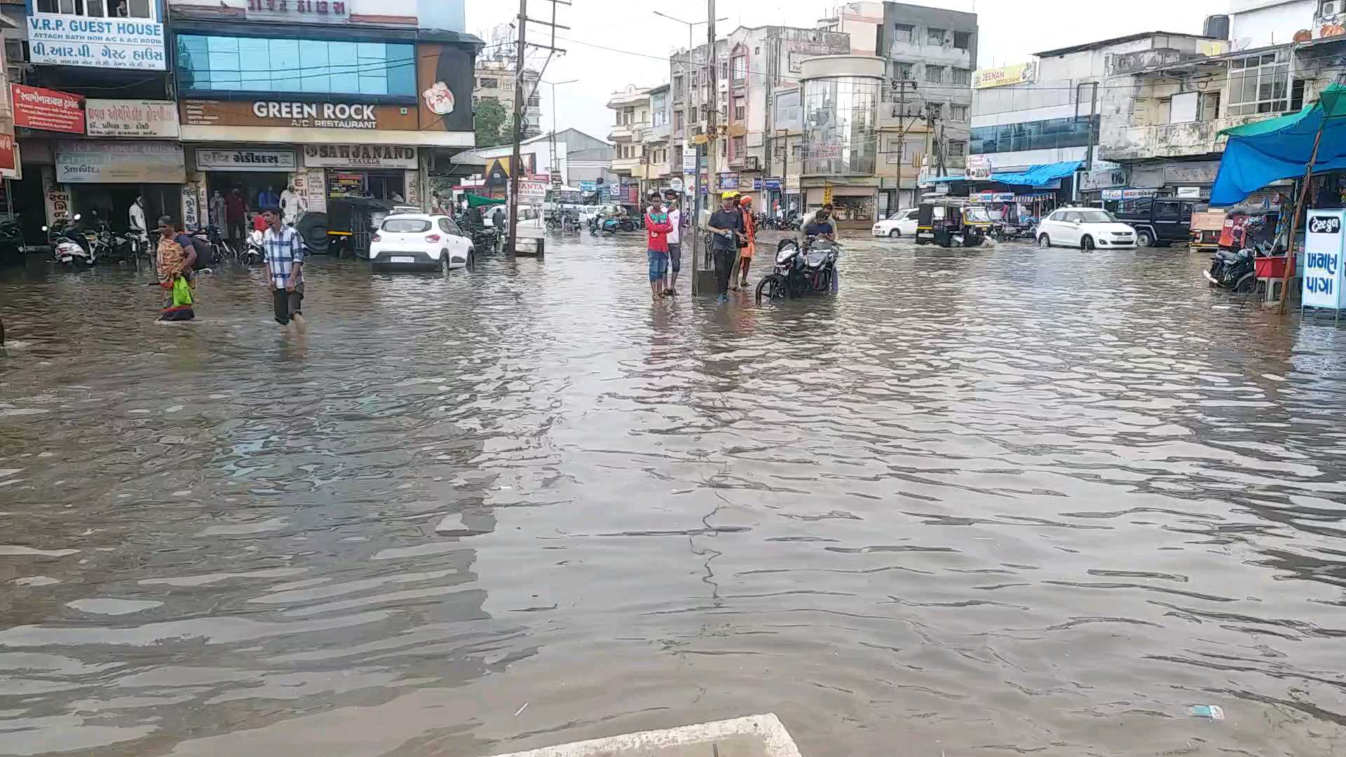 Gujarat: Heavy rainfall triggers severe waterlogging in parts of Kutch Bhuj