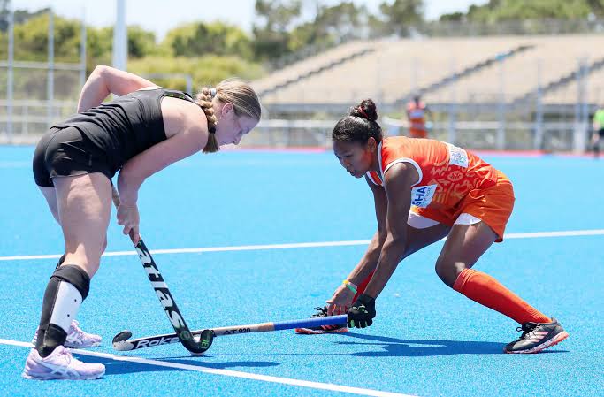 Indian eves lose 1-2 to New Zealand