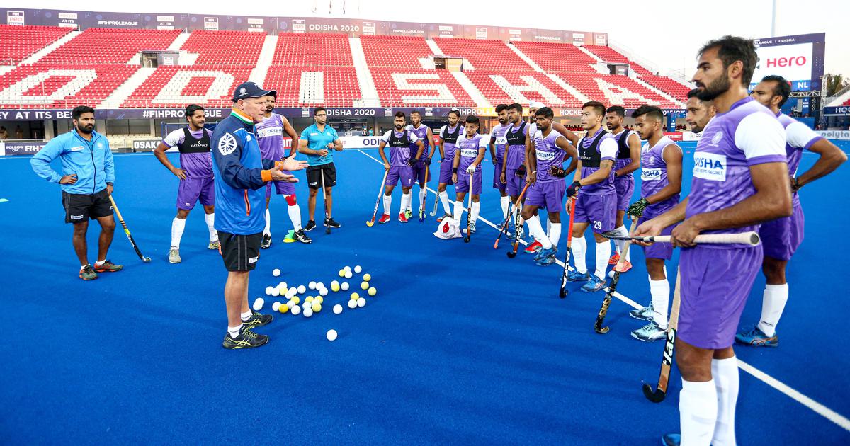 Coach Graham Reid lecturing Indian men's hockey team which has qualified for the Tokyo Olympics.