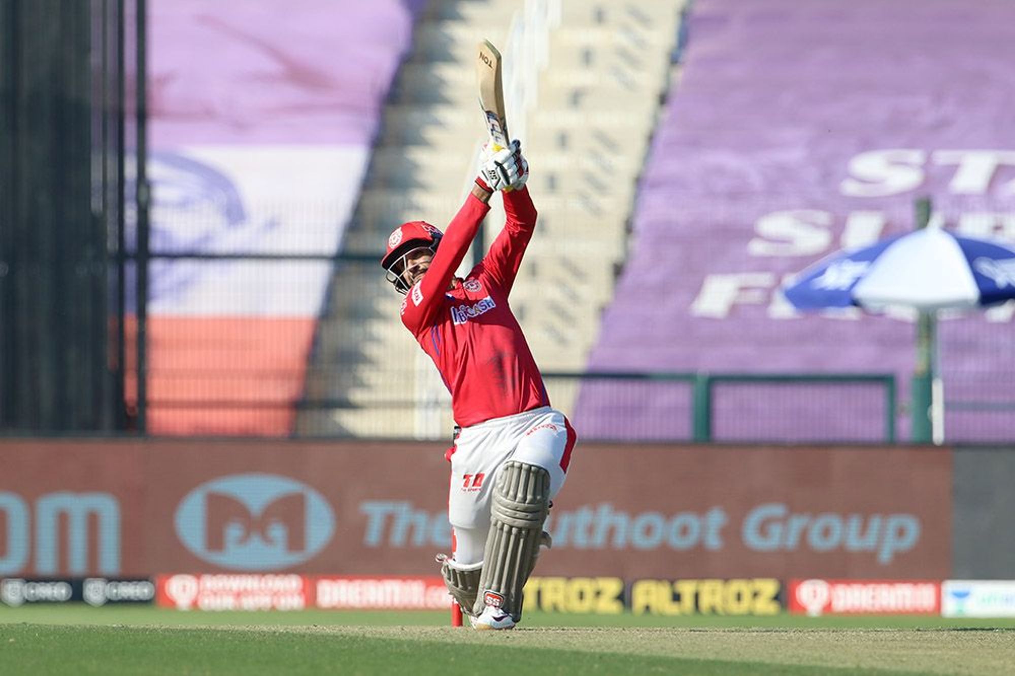 Deepak Hooda's half-century helped KXIP post a respectable total on the board.